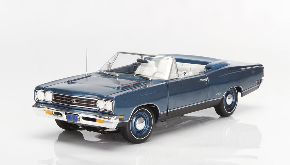 Auto Worlds 1969 Plymouth Gtx Convertible Online Exclusive Die Cast X 