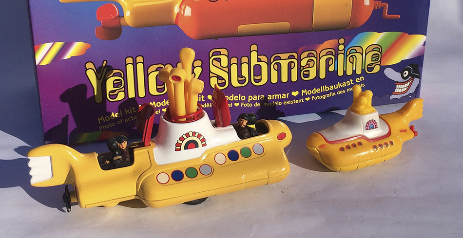 Diecast Beatlemania: The Yellow Submarine - Die Cast X